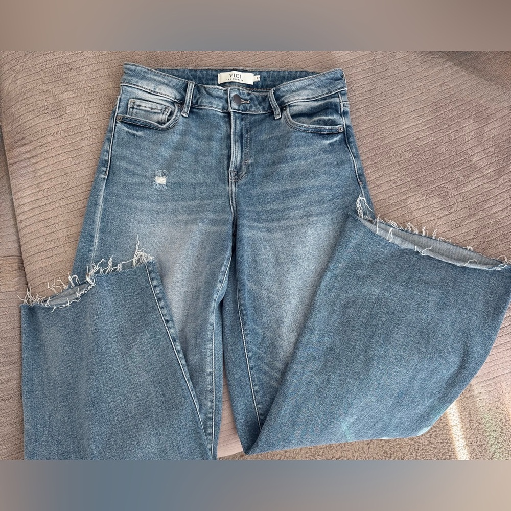 VICI High Rise Cropped Straight Jeans, Raw Hem, Size 27, Stretch Denim